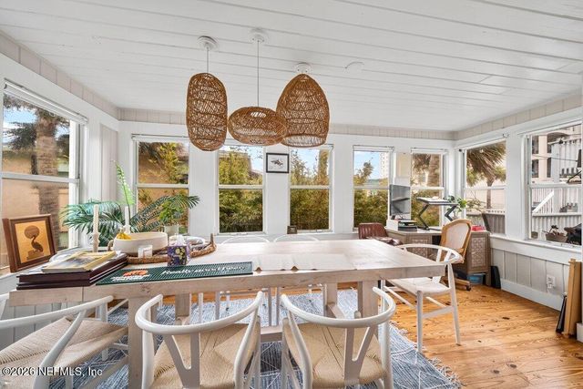 809 2ND Street S, Jacksonville Beach, FL 32250