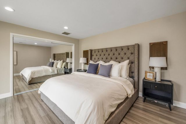 1405 Las Salinas Way, Sacramento, CA 95864