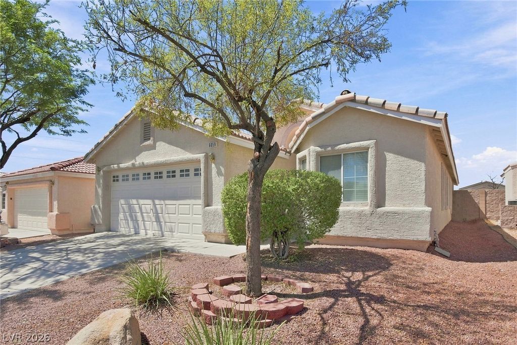 6059 Camden Cove Street, North Las Vegas, NV 89081 — photo 2