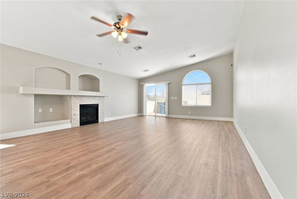 6059 Camden Cove Street, North Las Vegas, NV 89081 — photo 5