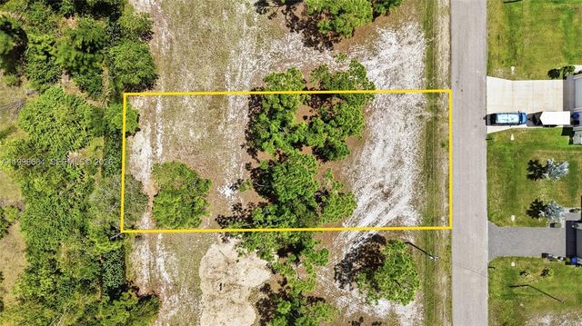 2817 NW 27th ST, Cape Coral, FL 33993