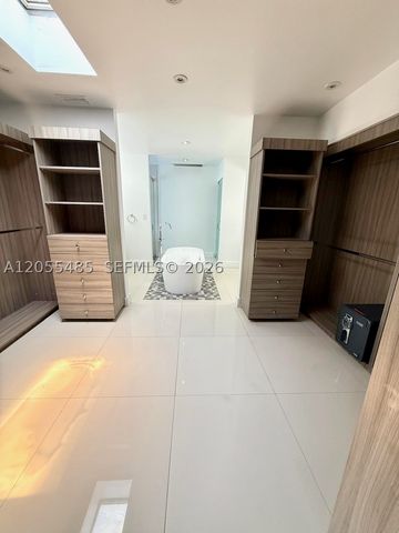1365 DAYTONIA RD, Miami Beach, FL 33141