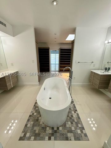 1365 DAYTONIA RD, Miami Beach, FL 33141