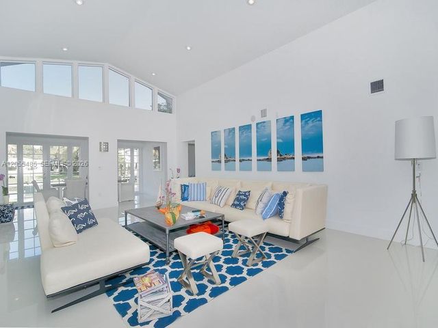 1365 DAYTONIA RD, Miami Beach, FL 33141