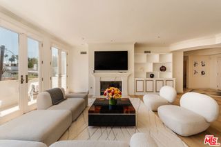 121 N Almont Drive 304, Beverly Hills, CA 90211