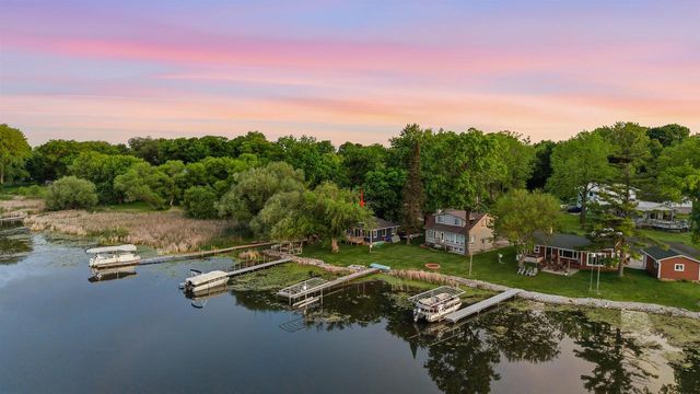 W10581 Hickory Grove Road, Fox Lake, WI 53933