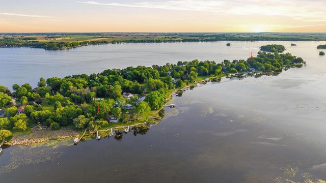 W10581 Hickory Grove Road, Fox Lake, WI 53933
