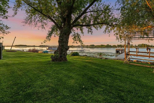 W10581 Hickory Grove Road, Fox Lake, WI 53933