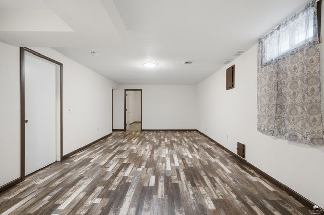 3221 Park Circle, Manhattan, KS 66503