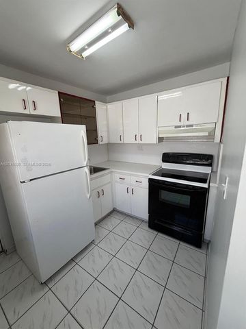 1261 W 60th Terrace 1261, Hialeah, FL 33012