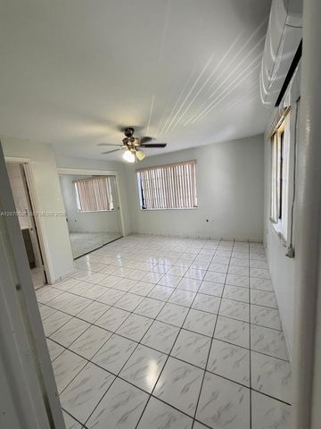 1261 W 60th Terrace 1261, Hialeah, FL 33012
