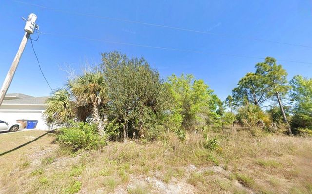 759 CENTRAL STREET E, Lehigh Acres, FL 33974