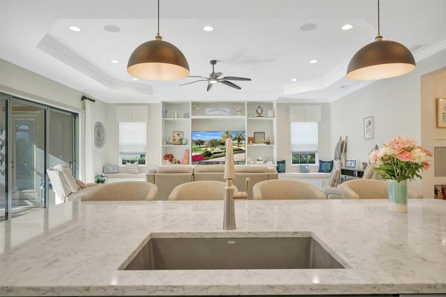 16608 COLLINGTREE CROSSING, Bradenton, FL 34202