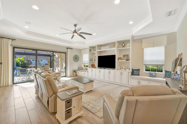 16608 COLLINGTREE CROSSING, Bradenton, FL 34202