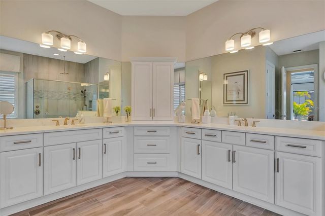 16608 COLLINGTREE CROSSING, Bradenton, FL 34202