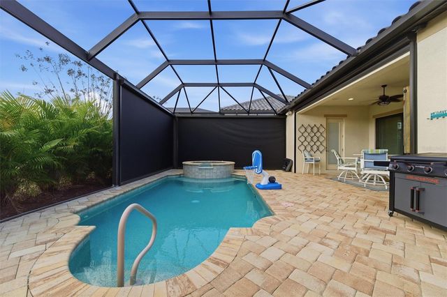 16608 COLLINGTREE CROSSING, Bradenton, FL 34202