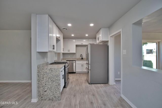 9320 RALEIGH Drive, El Paso, TX 79924