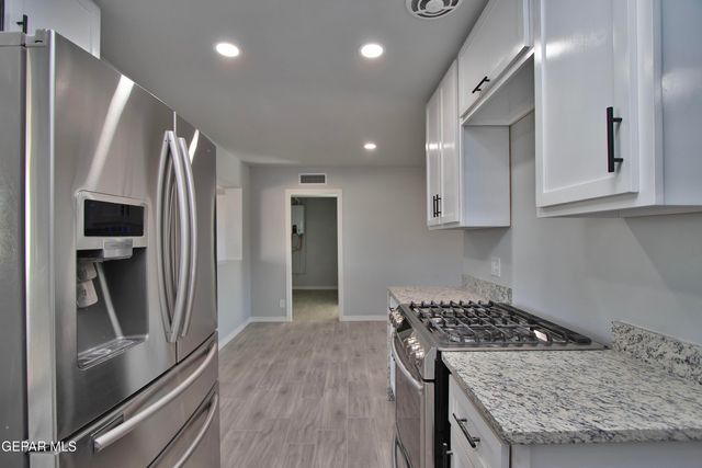 9320 RALEIGH Drive, El Paso, TX 79924