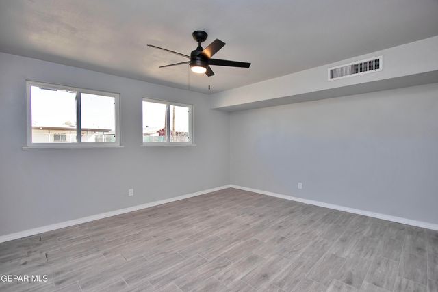 9320 RALEIGH Drive, El Paso, TX 79924