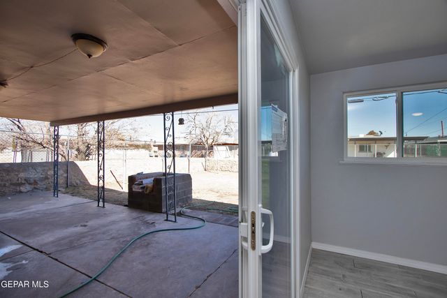 9320 RALEIGH Drive, El Paso, TX 79924