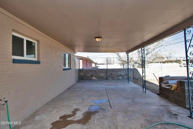 9320 RALEIGH Drive, El Paso, TX 79924