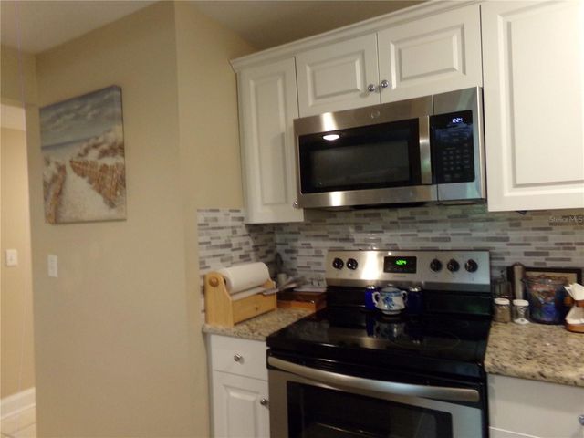 110 CYPRESS WOODS CT UNIT 6A, Deltona, FL 32725