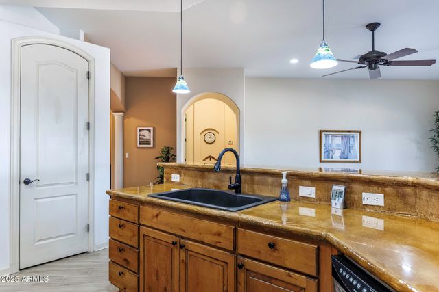 10203 N BURRIS Road, Casa Grande, AZ 85122