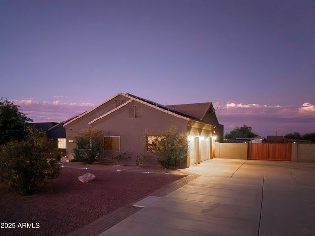 10203 N BURRIS Road, Casa Grande, AZ 85122