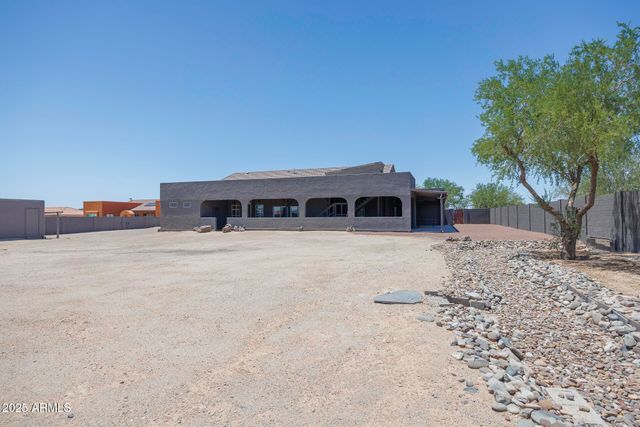 10203 N BURRIS Road, Casa Grande, AZ 85122