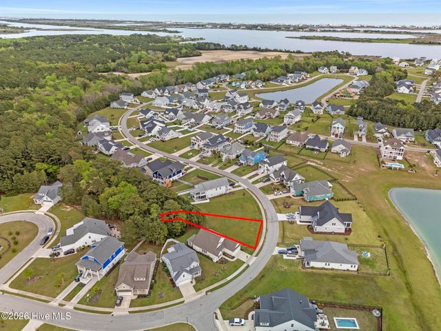 561 Moss Lake Lane, Holly Ridge, NC 28445