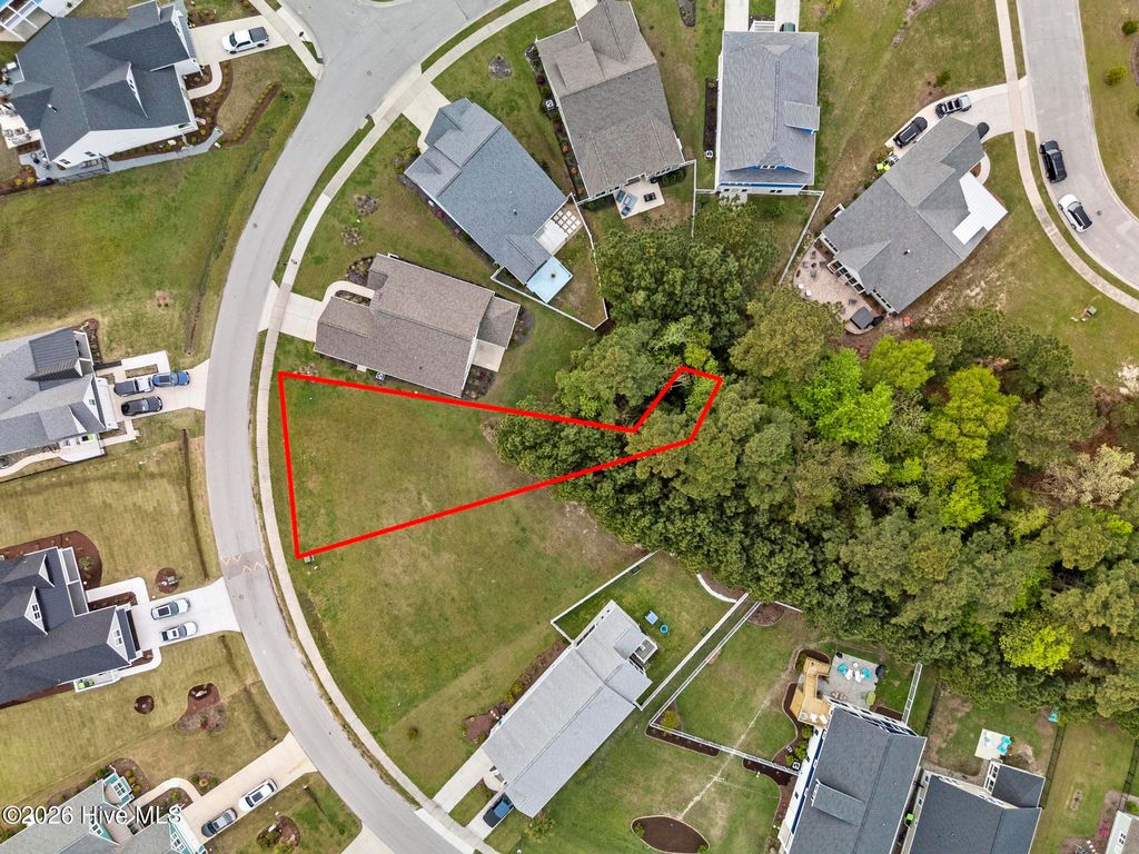 561 Moss Lake Lane, Holly Ridge, NC 28445