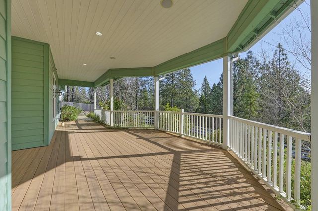 5901 Traverse Creek Rd, Garden Valley, CA 95633