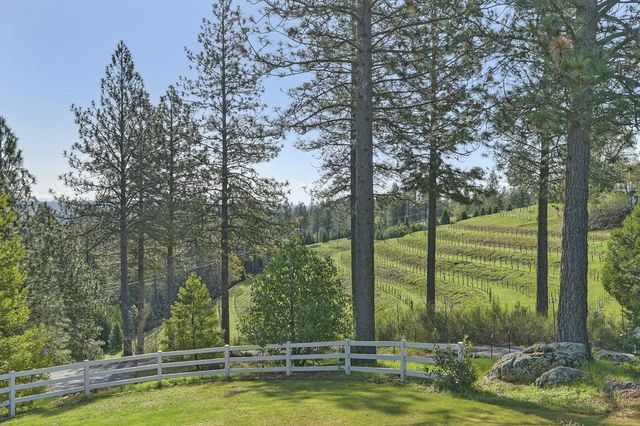 5901 Traverse Creek Rd, Garden Valley, CA 95633