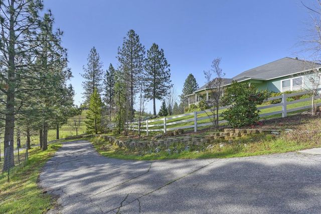 5901 Traverse Creek Rd, Garden Valley, CA 95633