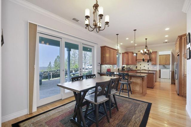 5901 Traverse Creek Rd, Garden Valley, CA 95633