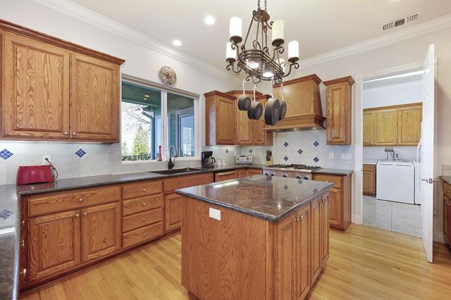 5901 Traverse Creek Rd, Garden Valley, CA 95633