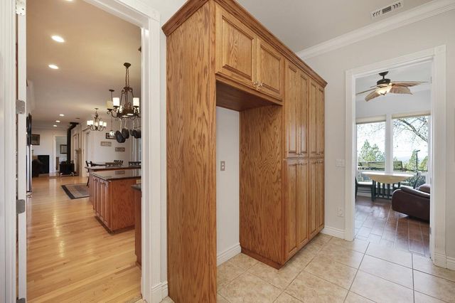 5901 Traverse Creek Rd, Garden Valley, CA 95633