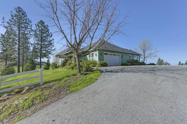 5901 Traverse Creek Rd, Garden Valley, CA 95633