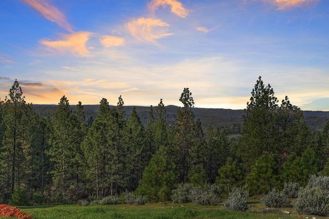 5901 Traverse Creek Rd, Garden Valley, CA 95633