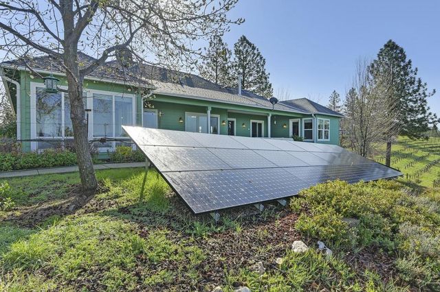 5901 Traverse Creek Rd, Garden Valley, CA 95633