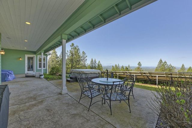 5901 Traverse Creek Rd, Garden Valley, CA 95633