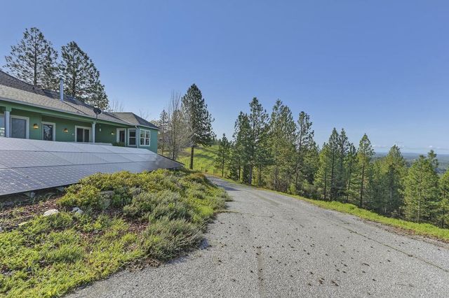 5901 Traverse Creek Rd, Garden Valley, CA 95633