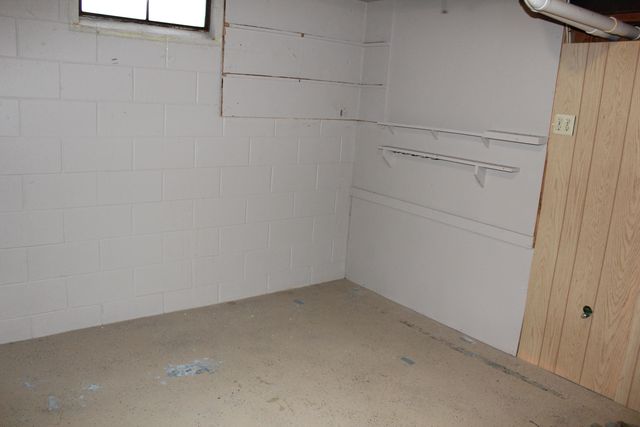 341 S 21ST Street, Blair, NE 68008