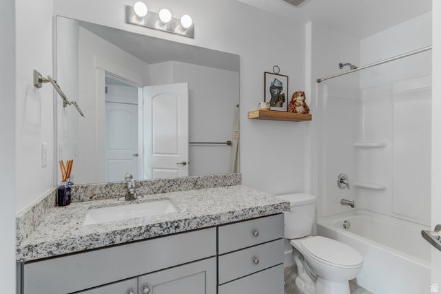 1817 W TORLUNDY DR, Riverton, UT 84065
