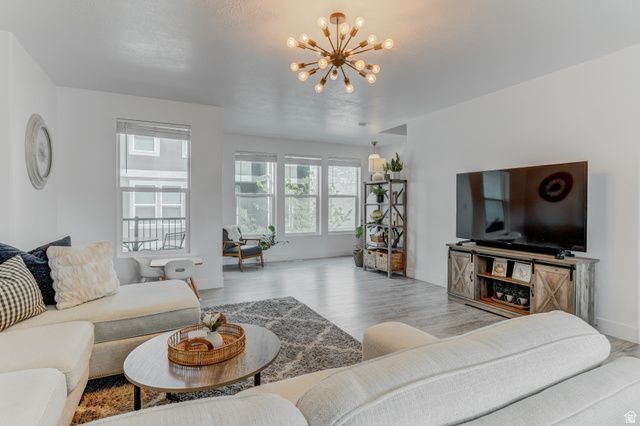 1817 W TORLUNDY DR, Riverton, UT 84065