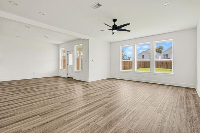 7413 Charlie Street, Houston, TX 77088