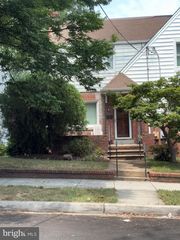 411 PEABODY ST NW, Washington, DC 20011