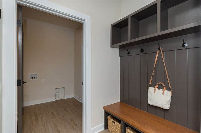 2938 NW Beechwood Drive, Grimes, IA 50111