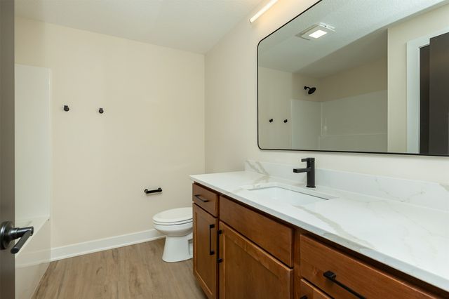 2938 NW Beechwood Drive, Grimes, IA 50111