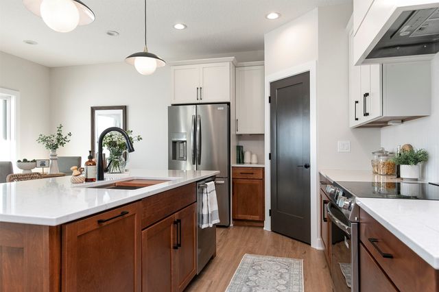 2938 NW Beechwood Drive, Grimes, IA 50111